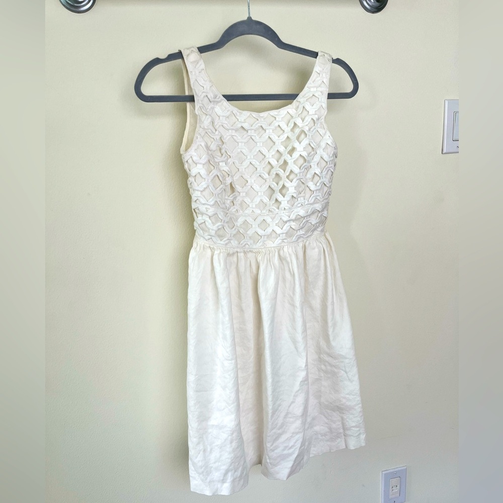 Antonio Melani white event dress. Size 0.